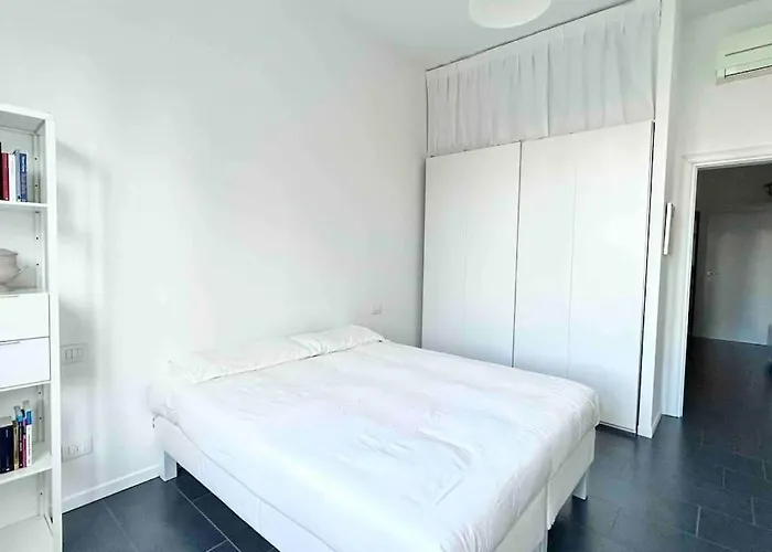 Apartment Stadium ~ For Rent