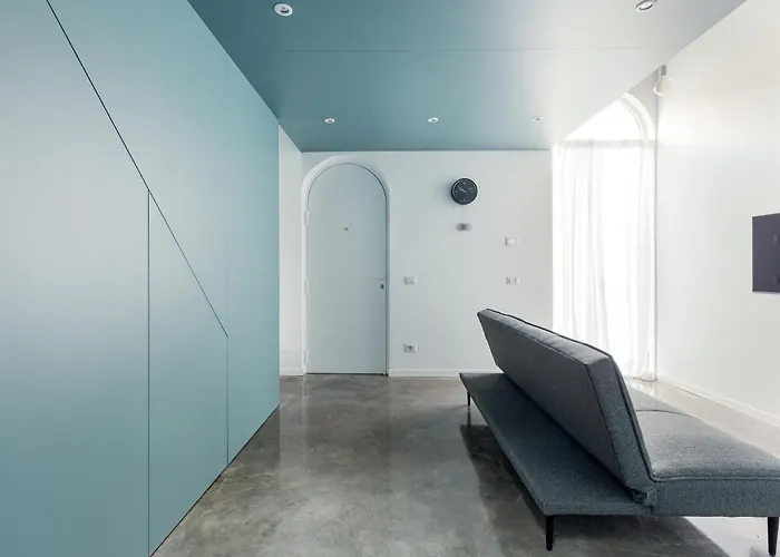 - 800 M Far From Lancetti Station Appartement *