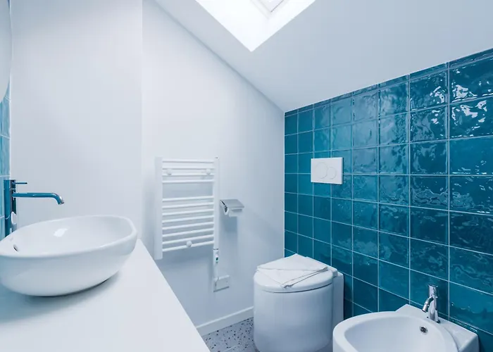 - 800 M Far From Lancetti Station Appartement *