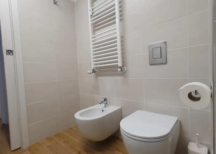 Bnbutler - Grasselli, 8 - Comfy And Newly Renovated 아파트 *