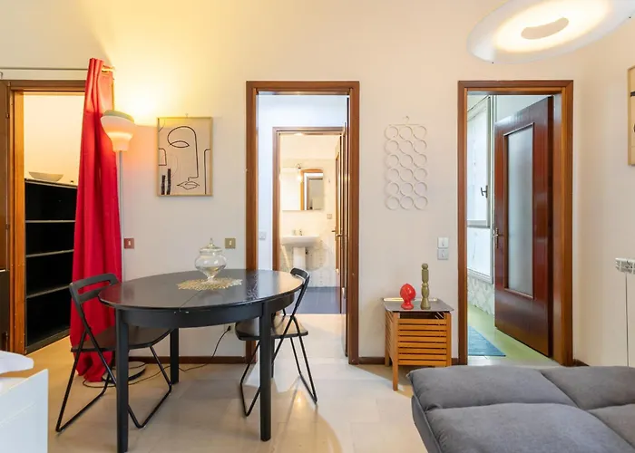 Rucellai With Shared Pool By Halldis