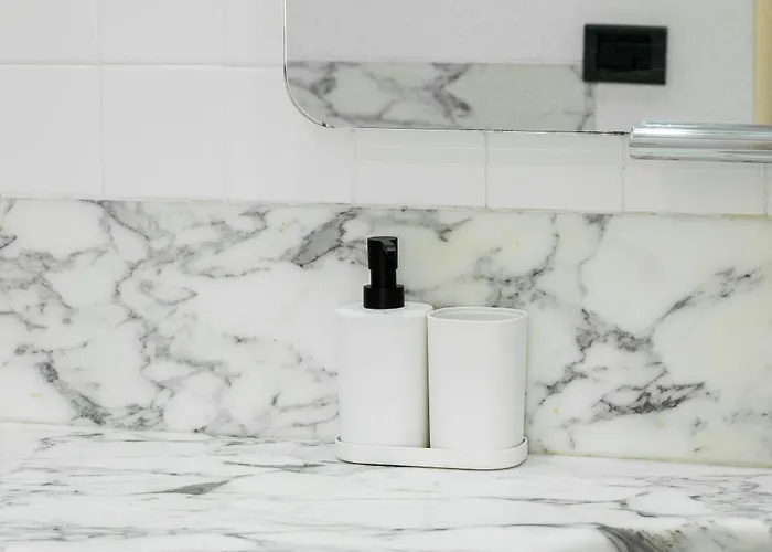 Brera District Coosy New * Милан