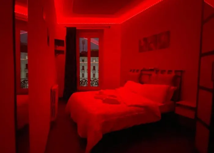 • Cozy House • 10 Min Rho Fiera Апартаменты *
