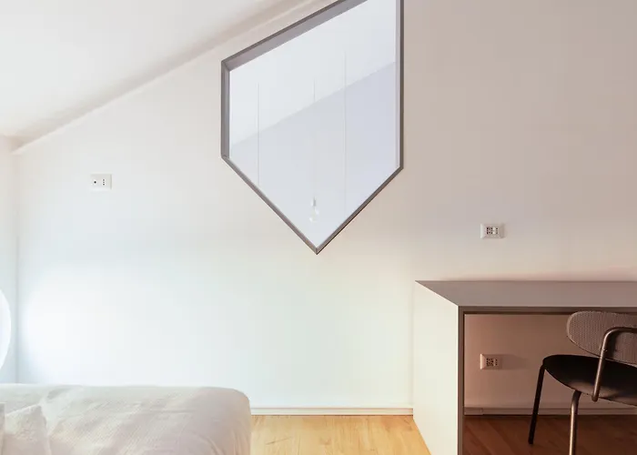 - 800 M Far From Lancetti Station * Milan