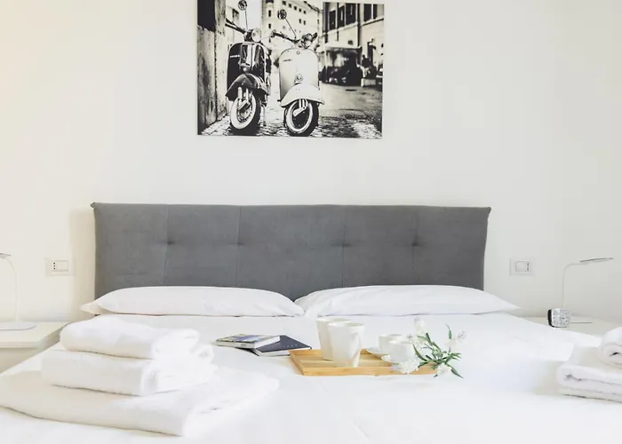Easylife - - Gola 31 - Navigli * ميلان