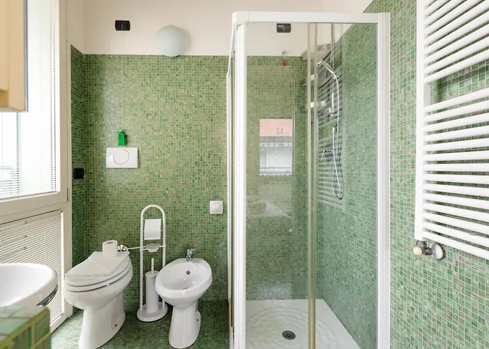 Bright & Comfy With Parking * Milán