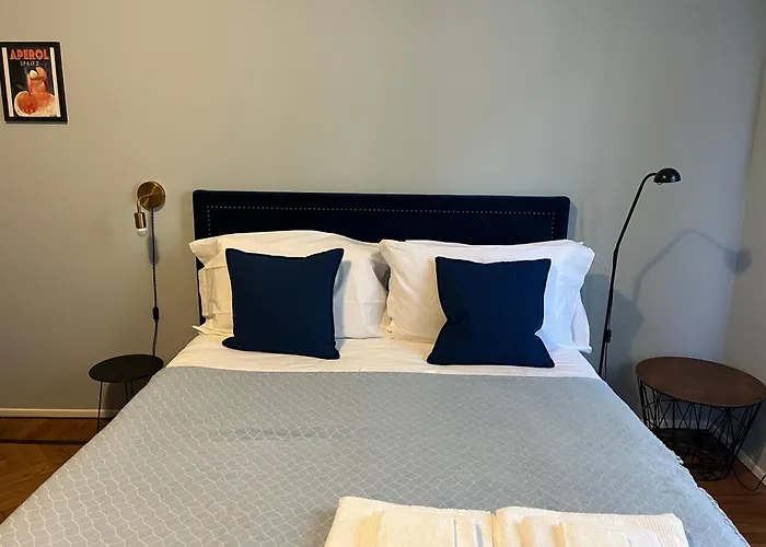 Apartment La