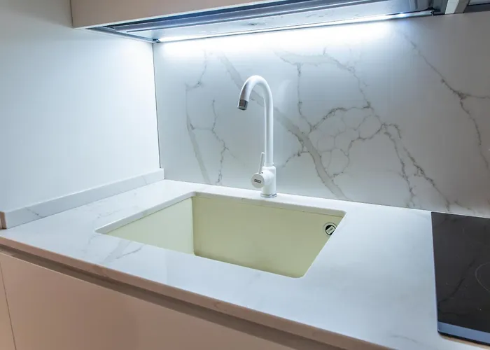 !subway To Duomo! Modern Loft With Ac And Free Wifi 아파트 밀라노