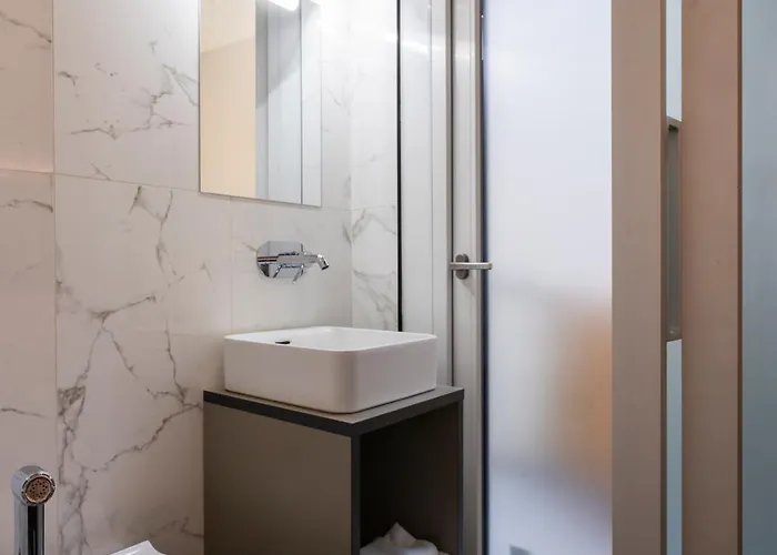 London Hotel