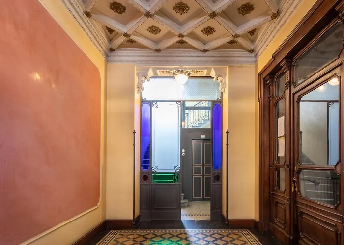 Porta Venezia- Design Apartment, 2-bedrooms, Netflix, Wifi アパート