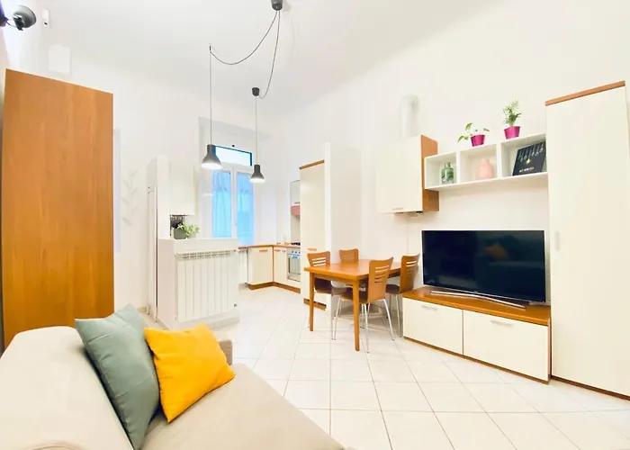 Ringhiera House Tertulliano - Quiet Family Near Fondazione Prada With Free Parking *