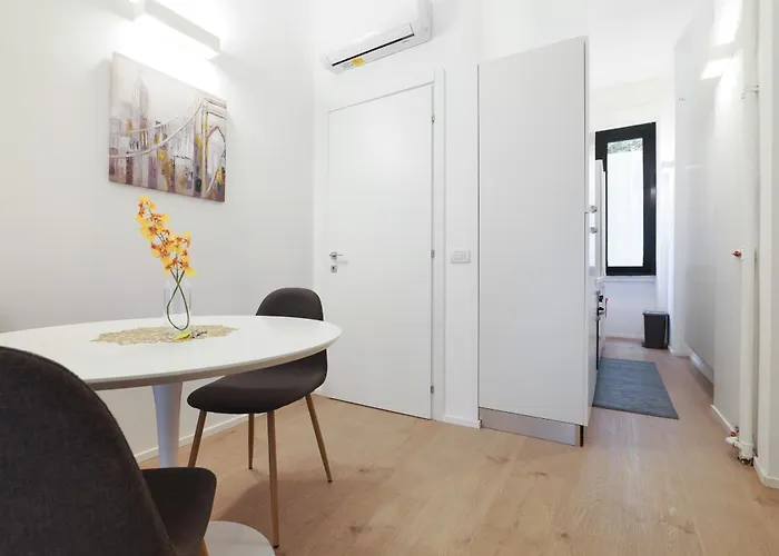 Primopiano - Aragona Flats * מילאנו