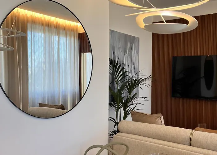 Апартаменты Yls Luxury *
