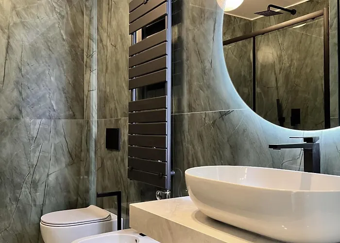 Yls Luxury Милан