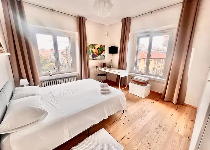 Tricolore בית הארחה