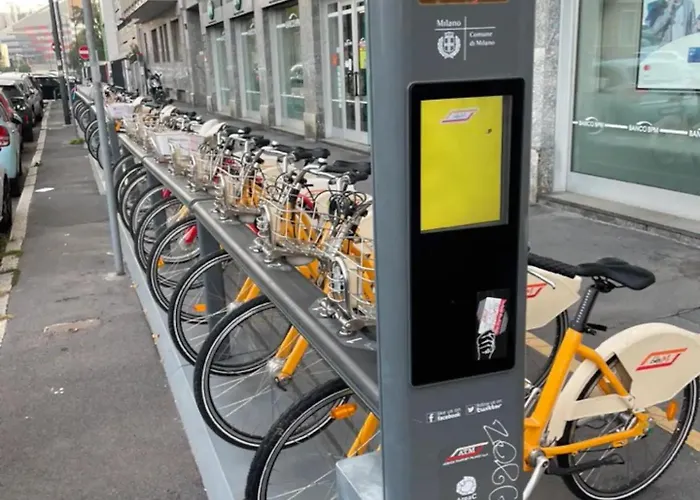 Lägenhet Luxury 2 Bedroom Apartament, Close To San Siro, Fiera And 10 Min Metro To Duomo