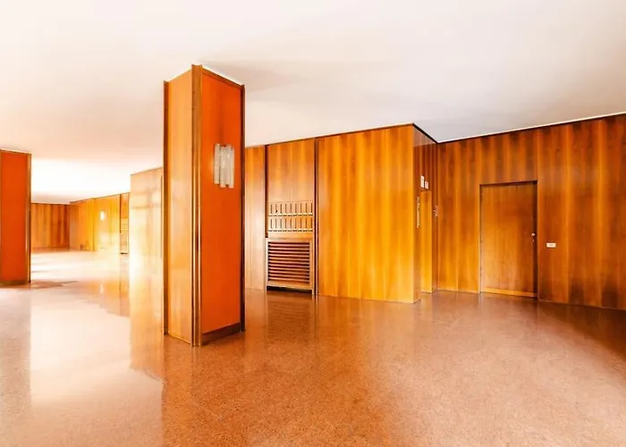 Luxury 1 Bedroom Apartment, Close To San Siro, Fiera And 10 Min Metro To Duomo * Milán