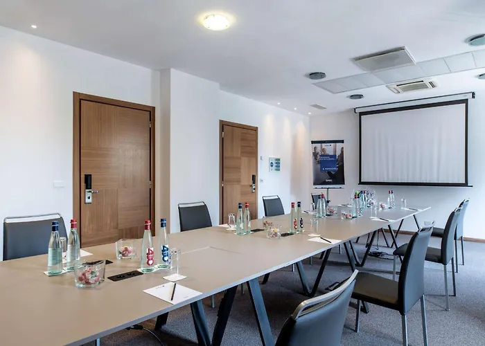 Ξενοδοχείο Radisson Blu 4*