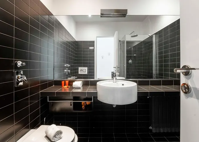 Lovely Loft Few Steps From Duomo * Mailand