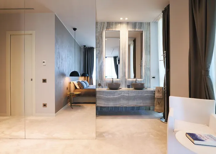 Luxury In Bosco Verticale Isola Apartamento Milão