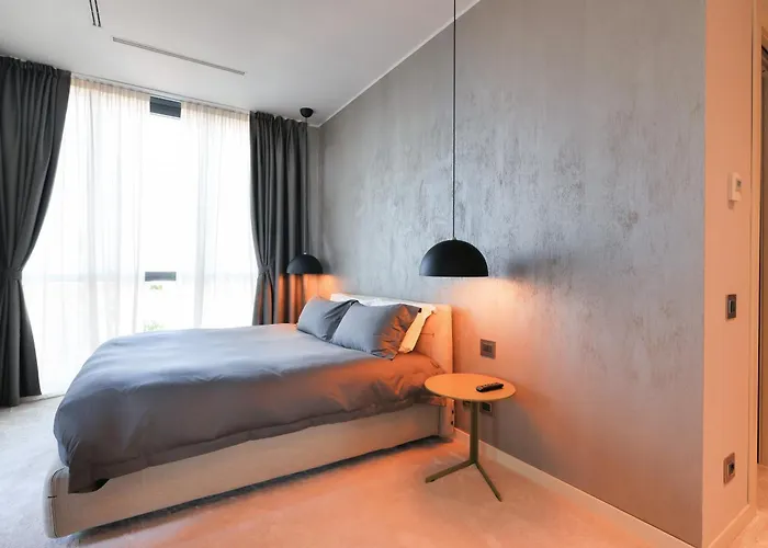 Luxury In Bosco Verticale Isola Apartamento *