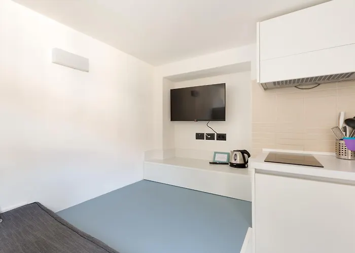 Guesthost - Magenta Long Let Apts Apartment