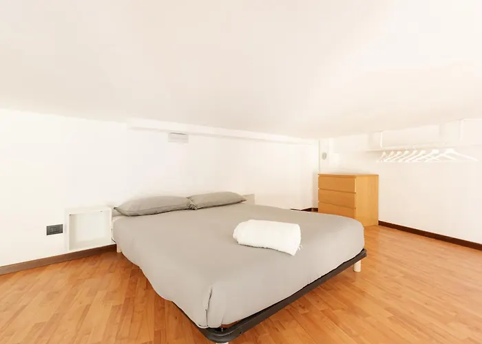 Guesthost - Magenta Long Let Apts Milan
