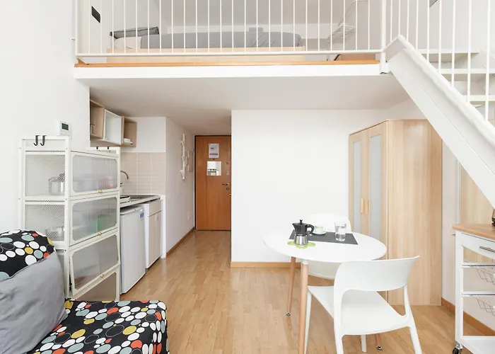 Guesthost - Magenta Long Let Apts * Milan