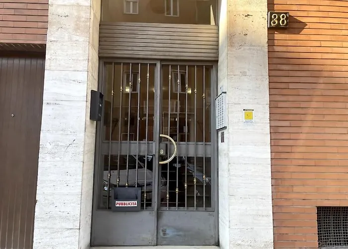 Amazing Flat With Terrace Milão