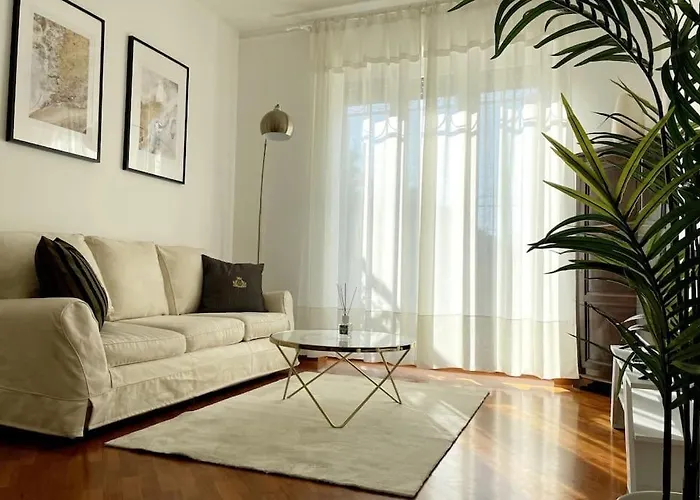 Apartamento Amazing Flat With Terrace Milão