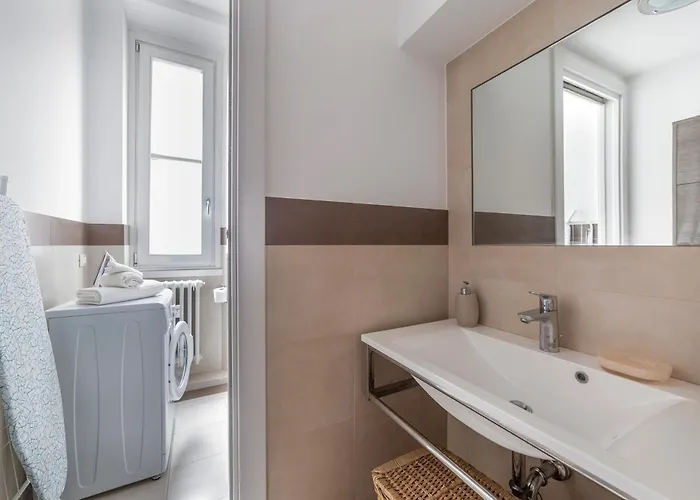 Easytopstay - Porta Romana Comfy Mailand