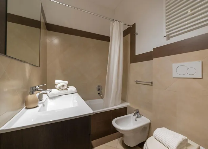 Easytopstay - Porta Romana Comfy Apartment