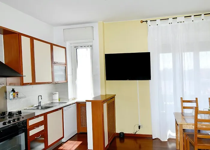 Casa Kandinsky - 10 Minuti Da Aeroporto Di Linate 公寓 *