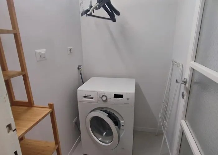 Hbhall Residenze Darsena Apartament *