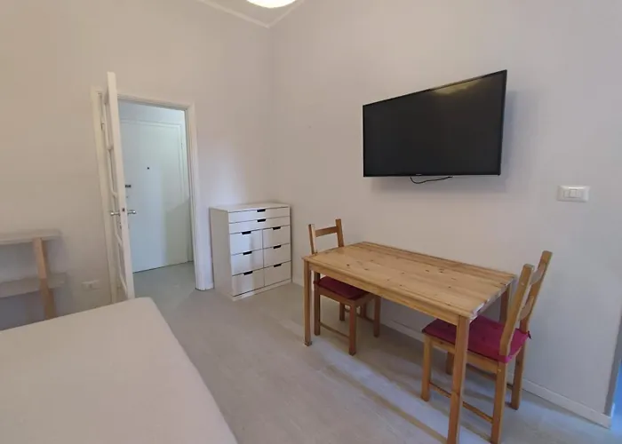 Apartament Hbhall Residenze Darsena Mediolan