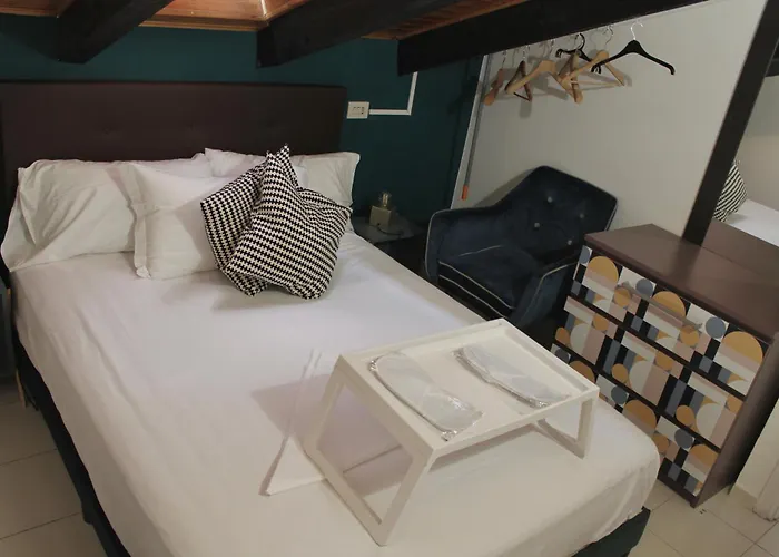 Mercanti Attic Version *