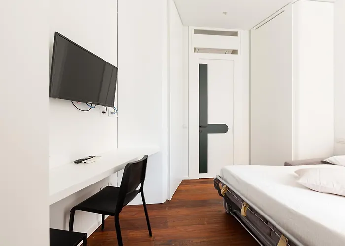 Διαμέρισμα Guesthost - Tiny Near Station