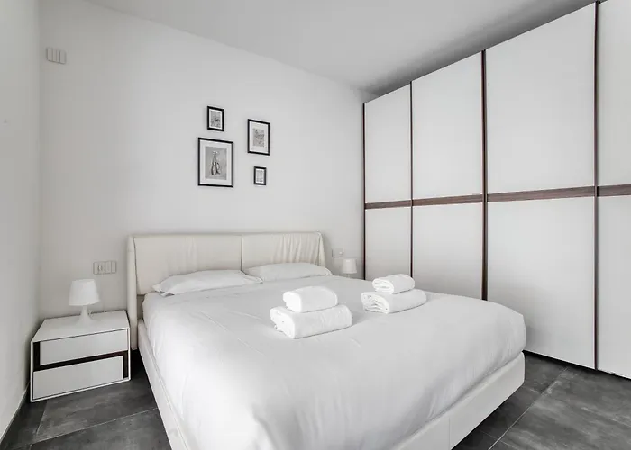 Διαμέρισμα Just Urban - Modern 1br With Terrace - 10 Min M4 To Duomo Μιλάνο