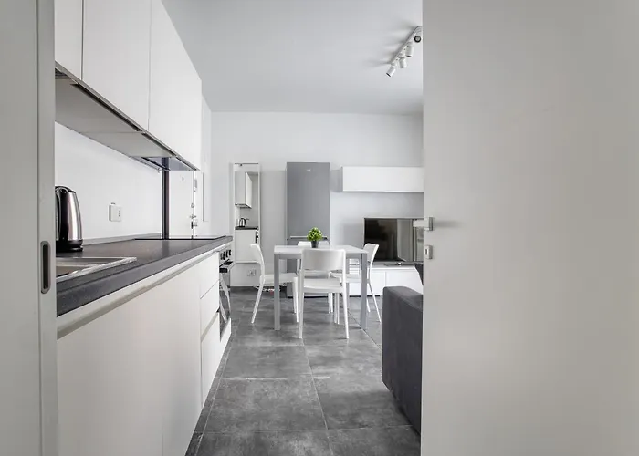 Διαμέρισμα Just Urban - Modern 1br With Terrace - 10 Min M4 To Duomo