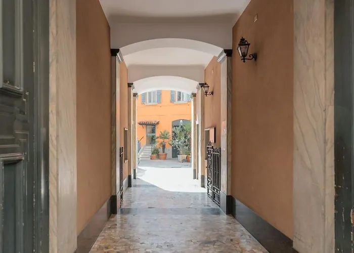 R Sterlizia House * Milaan