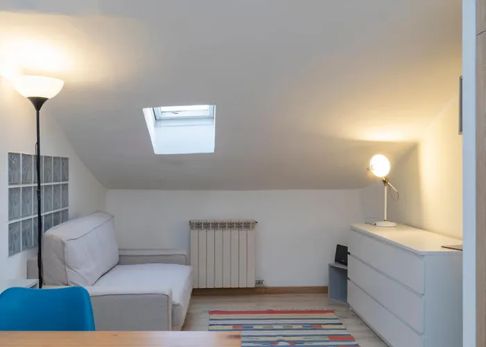 Ihost - Adige 17 Lägenhet Milano