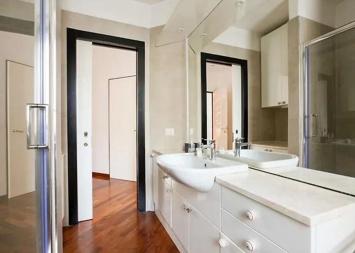 公寓 Hacca Collection - Porta Venezia 3br 米兰