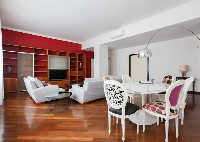 Hacca Collection - Porta Venezia 3br