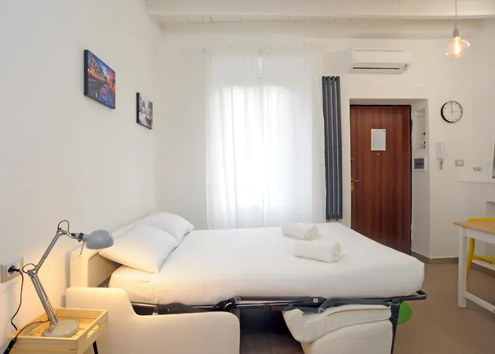 Travel Inside Srl - Custodi *