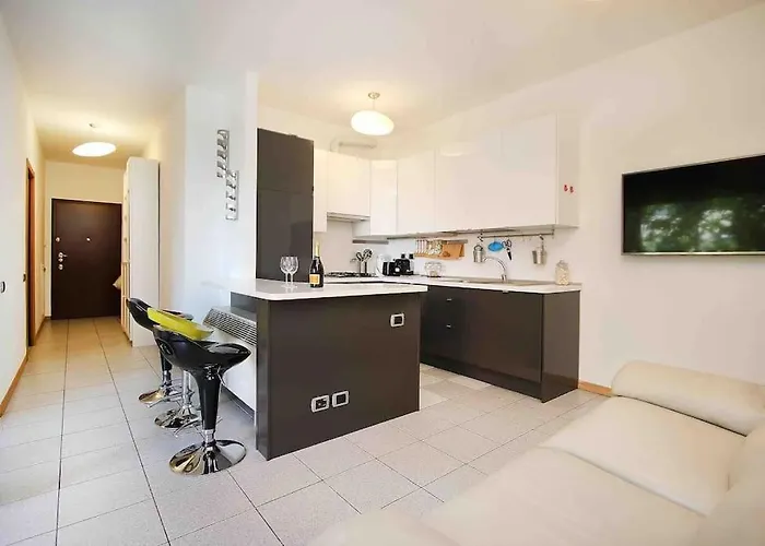 Bellissimo Bilocale Con Terrazzo Lägenhet *