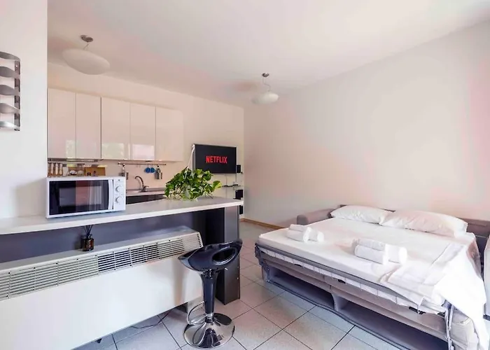 Lägenhet Bellissimo Bilocale Con Terrazzo