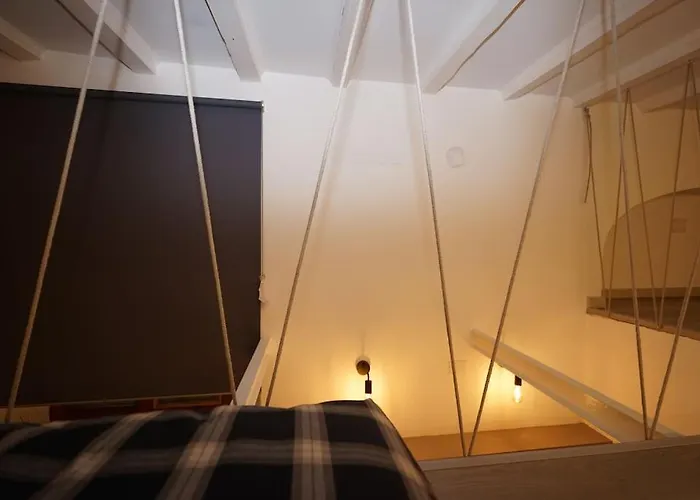 A Due Passi Dal Bosco Verticale Mediolan