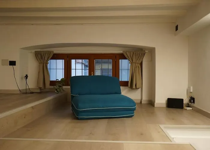 A Due Passi Dal Bosco Verticale *