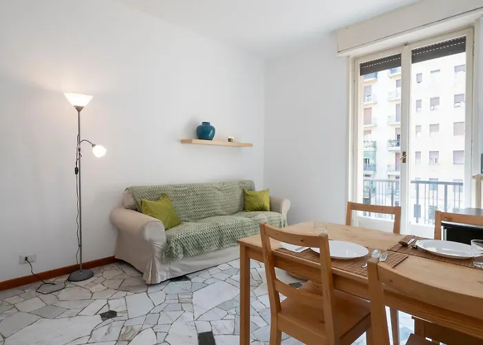 Xenia - Spacious Two-room In The Flower District 아파트 *