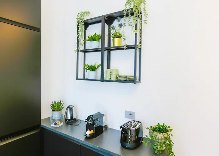 Appartamento [private Apartament] Luxury 5 Bedroom - Station *